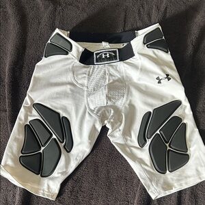 Under Armour Men's White and Black padded girdle